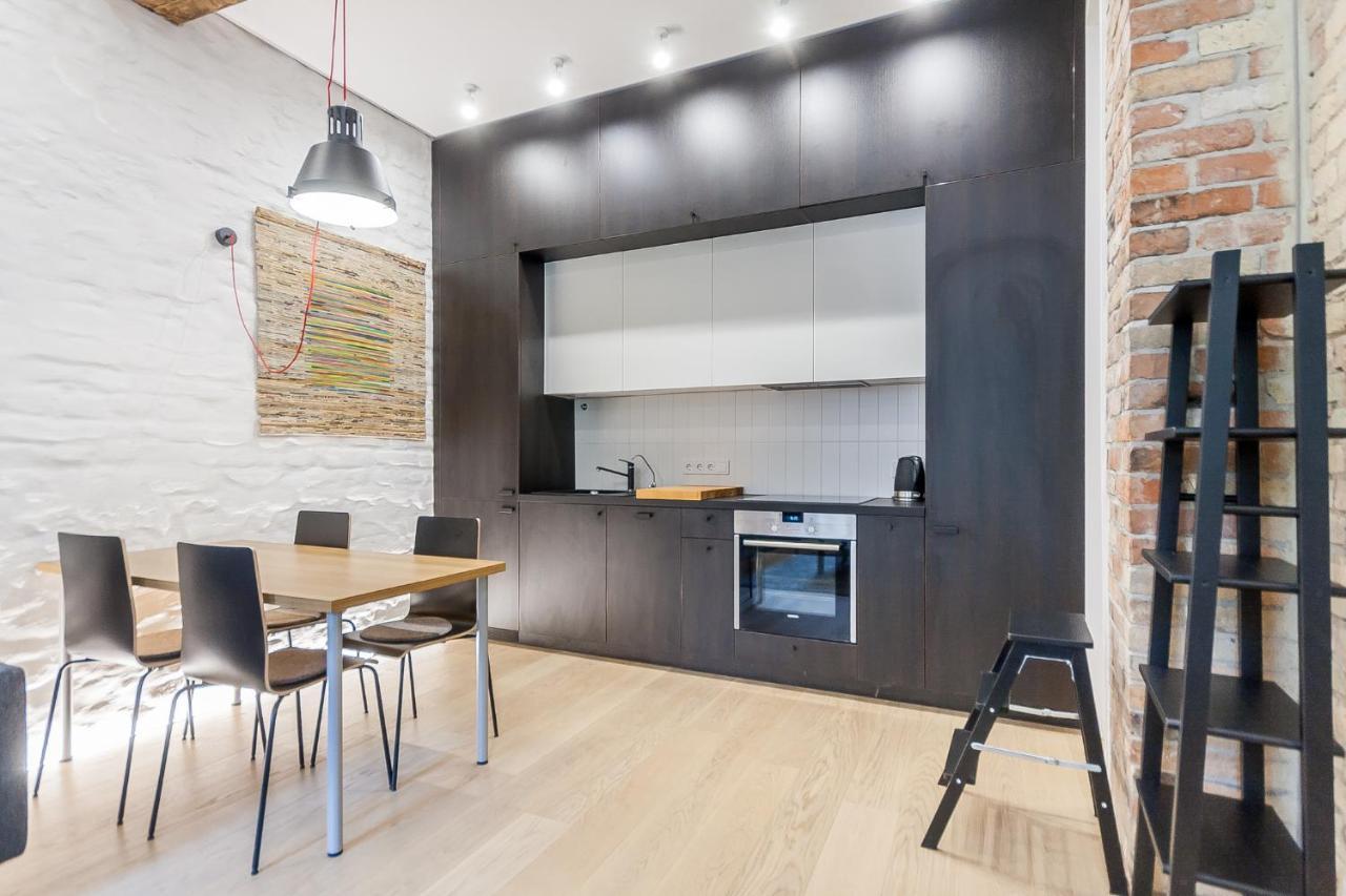 Old Town Pylimo Apartment By Urban Rent Vilnius Exteriör bild