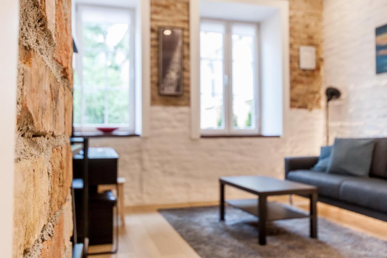 Old Town Pylimo Apartment By Urban Rent Vilnius Exteriör bild